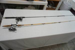 lot 180 image: Vintage Fishing Poles (2ct) 78 & 76