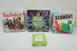 lot 214 image: Game Lot