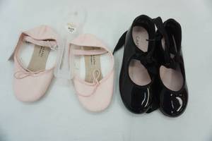 lot 217 image: NEW Girls Size 11 Tap & Ballet Shoes
