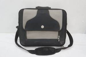 lot 229 image: Dell Computer Bag wshoulder strap