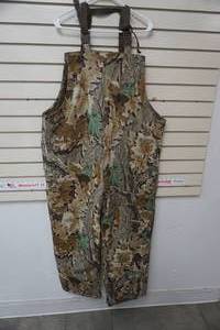 lot 264 image: Stearns Dry Wear Mens Size XXL (NEW) Waterproof Overalls