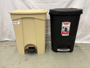 lot 35 image: Lot of 2 Rubbermaid Trash Cans  Varying Styles Durable, Easy-to-Clean All-Plastic Design  Perfect for Offices, Clinics, or High-Traffic Areas
