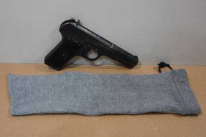 lot 34 image: 1953 Russian Military TT33-C Cugir 7.62 x 25mm Tokarev Semi-Auto Pistol