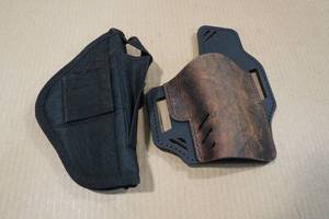 lot 125 image: 2 Handgun Holsters