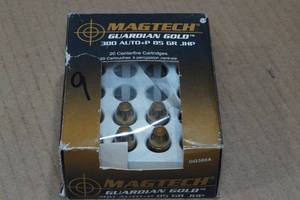 lot 172 image: 9 Magtech .380 AutoP 85 Gr JHP Ammo