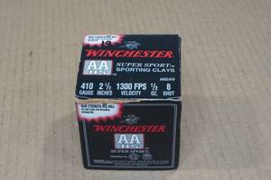 lot 207 image: 10 Winchester AA HS .410 Bore 2-12 8 Shot Shotshells
