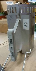 lot 32 image: Weber charcoal chimney starter