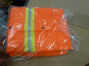 lot 89 image: FOUR 2XL Blaze orange and Yellow rain suits