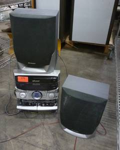 lot 179 image: Sharp stereo with 2 cassette players, 3 CD player, radio