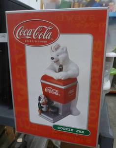 lot 181 image: Coca-Cola Bear Cookie Jar
