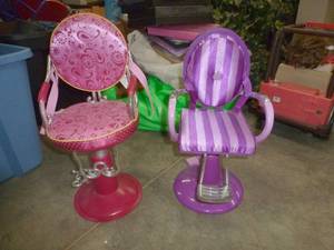 lot 194 image: Two American Girl beauty salon chairs