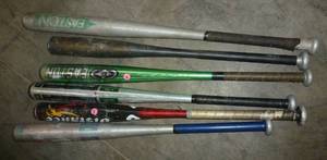 lot 198 image: SIX aluminum baseball bats