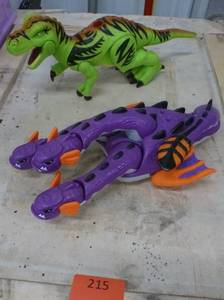 lot 215 image: 3 headed dragon and dinosaur (imaginext razor 2004)