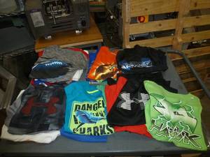 lot 231 image: 28 boys tshirts size Large 14-16 and two hoodies