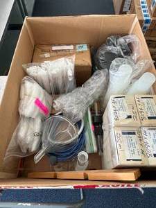 LARGE ASSORTED SCIENCE BOX $300+ RETAIL VALUE - Test Tubes, Funnels, Jars, Rubber Stoppers, Ring Stand Holders, Volumetric Flasks, Wire, Pipets