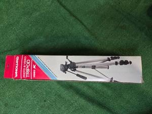 lot 38 image: Vanguard Photo & Video Tripod Video K(Used, Like New )