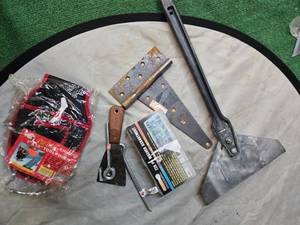 lot 52 image: Lots of Hand Tools