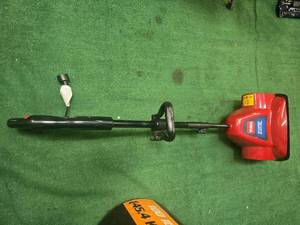lot 57 image: Toro Power Shovel (USED, Like New)