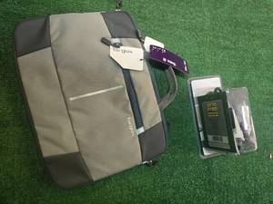 lot 59 image: Lot of a Targo bag and a plumbing Height (NEW)