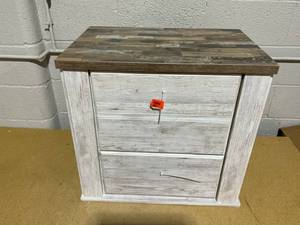 lot 97 image: Willowton Nightstand