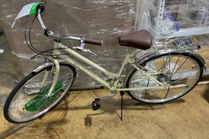 lot 43 image: Schwinn Womens Gateway 700c28 Hybrid Bike