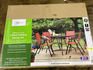 lot 446 image: 5PCS Mainstays Albany Lane Dining Set
