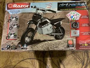 lot 453 image: Razor Dirt Rocket MX350 - Black with Decals, up to 14 mph, 24V Electric Dirt Bike for Child 8