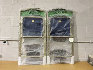 lot 155 image: 2PCS Kate Spade Folding Chairs