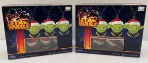 lot 5 image: Vintage STAR WARS Yoda 10 Count Christmas Lights (NIB)