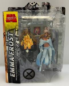 lot 42 image: Vintage Marvel Select EMMA FROST Special Collector Edition Action Figure With Highly Detailed Base (NIB)
