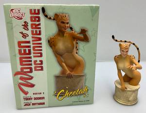 lot 51 image: DC Direct Series 2 Women Of DC Universe (CHEETAH) Designed By Terry Dodson Sculpted By Jack Mathews Limited Edition Of 3,500 Hand Painted Cold-Cast Porcelain Bust 5.75 Tall (NIB)