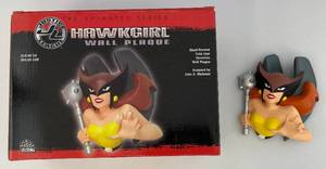 lot 77 image: DC DIRECT The Animated Series Justice League (HAWKGIRL) Wall Plaque Hand Painted Cold-Cast Porcelain Wall Plague Sculpted By John C. Mathews (NIB)