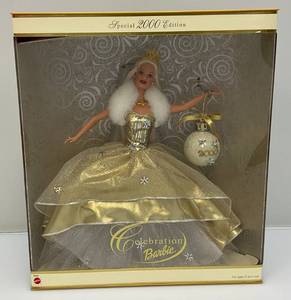 lot 90 image: 2000 Special Edition BARBIE Celebration Barbie (New Old Stock)