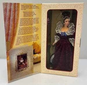 lot 99 image: 1996 Hallmark Special Edition Sentimental Valentine BARBIE Be My Valentine Collectorr Series (New Old Stock) Arms Ties Missing In Box