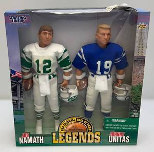 lot 122 image: Vintage 1998 Hasbro Starting Lineup Pro Football Hall Of Fame LEGENDS Joe Namath & Johnny Unitas 12 Action Figures (NEW OLD STOCK) Box has Normal Shelf Wear