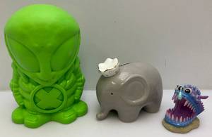 lot 164 image: Large Green Plastic Alien Popcorn Bucket, Angler Fish Sculpture & Elephant Bank