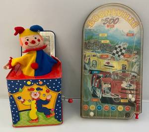 lot 206 image: Vintage Wolverine Metal Lap Boonville Pinball