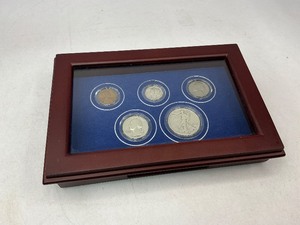 lot 6 image: 5pc 1940 coin collection