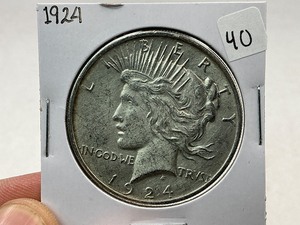 lot 40 image: 1924 Peace Silver Dollar