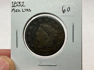 lot 60 image: 1832 Med. Ltrs Large Cent