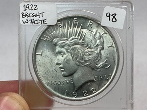 lot 98 image: 1922 Peace Silver Dollar