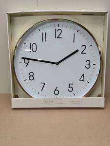 lot 96 image: 19 Plastic Mirrored Wall Clock Brass - Contemporary Round Analog Display