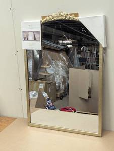 lot 156 image: 20x30 Decorative Gold Wall Mantle Mirror Gold - Heavy