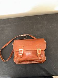 lot 119 image: SARARI Italian Genuine Leather Satchel Bag