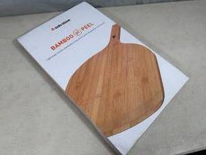 lot 14 image: New Solo Stove Bamboo Pizza Peel