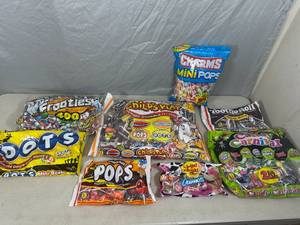 lot 71 image: Large Lot of Assorted Candy, Dots, Mixes, Mini Pops, Chupas, Tootsie Rolls, and More