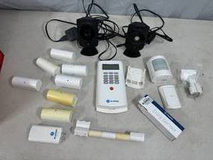 lot 109 image: Simplisafe Security Cameras and Sensors