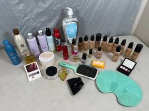 lot 117 image: Assorted Beauty Supplies, Skin Care, Hair Care, and More