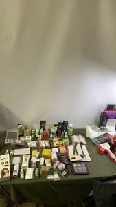 lot 26 image: Large Mixed Lot of Assorted Cosmetic and Skincare Products