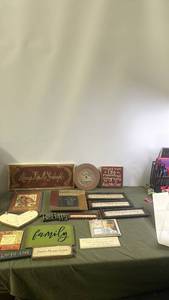 lot 37 image: Collection of Inspirational and Family Wood Signs